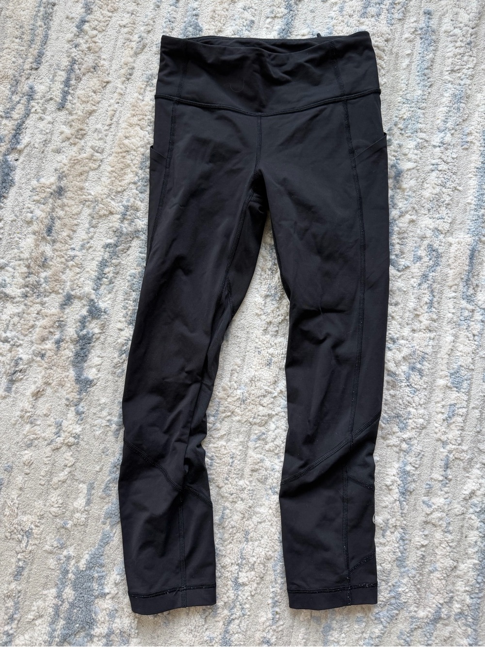 lululemon Black cropped Leggings